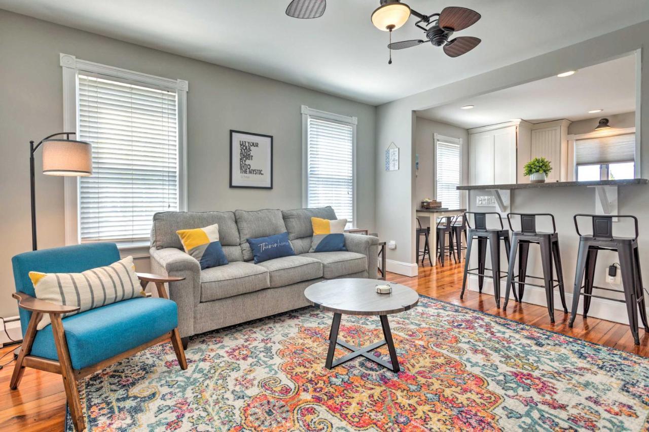 Mystic Refuge With Patio Less Than 1 Mi To Downtown! מראה חיצוני תמונה
